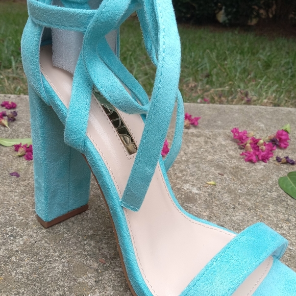 Blue Wrap Up Block Heel - Picture 3 of 7